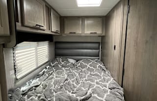 2022 Coachmen RV Cross Trail XL 22XG Ford E-350