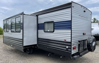 Family Friendly RV with Plenty of Space