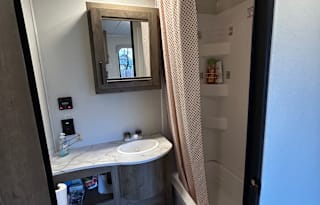 Pet Friendly Travel Trailer Vet Owned