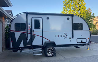 Winnebago Hike 171DB - Rugged Adventure