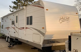 2010 Allen Camper Manufacturing Outpost Lite 320 QBSS