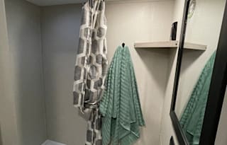 Neal’s Nest Camper