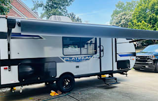 BEE HAPPY GLAMPER 22 Forest River  Salem FSX179DBK
