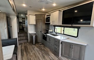Modern Bunk House, Kid/Pet Approved