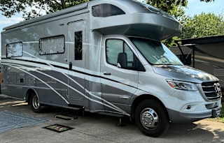 A Vroom with a View - Mercedes Sprinter V6 Diesel