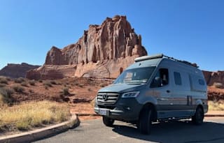 4WD Winnebago REVEL Mighty 5 Rosie UNLIMITED MILES