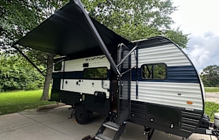 Boho Cozy RV - 2024 Wolf Pup