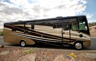 2018 Tiffin Motorhomes Allegro 36 LA