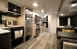 Say hello to "Harmony"! Our 24 Sundance 278BH!