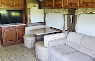 2012 Tiffin Motorhomes Allegro 34 TGA