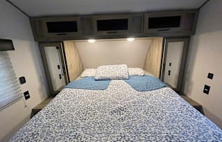 2022 Forest River RV Cherokee Alpha Wolf 33BH-L