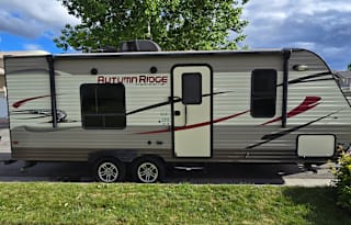 2017 Starcraft - Autumn Ridge 235FB