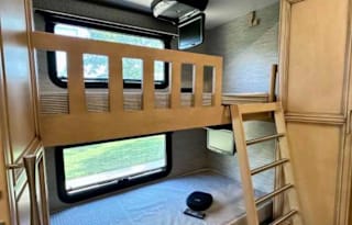 2018 Newmar Ventana 4326