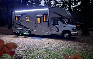 Your Home on Wheels! Furry friend approved!