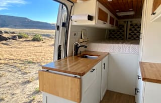 Maggie the Mercedes Heated High Roof LWB Sprinter