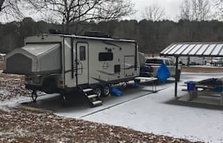 Family Friendly Hybrid Tent Trailer