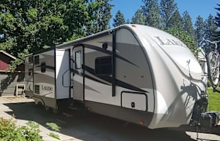 2015 Keystone Laredo