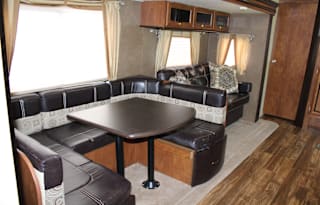 Perfect for your family!  Bunks / Private Master