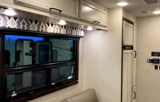 Glamping in style in a new 2022 Entegra Odyssey!!!