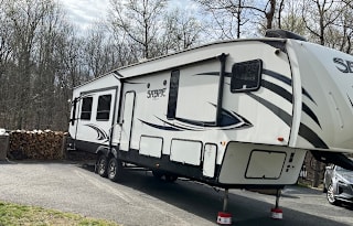 2018 Forest River RV Sabre 36BHQ