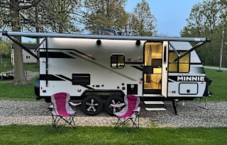 Small in Size, Big on Adventure-Rent Minnie Winnie