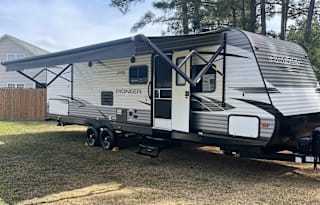 2020 Heartland Pioneer BH280.