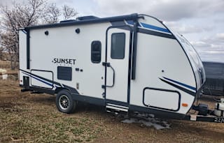 2022 CrossRoads RV Sunset Trail SS188BH