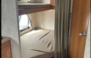 2007 KZ Connect C241BHK