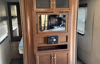 2015 Keystone RV Hideout 28BHS