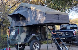 Overlanding camper trailer