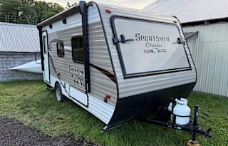 Incredible Family Friendly Trailer Camper