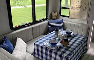 32' Forest River Rockwood Ultra Lite BUNKHOUSE