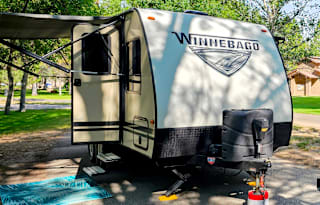 2019 21ft Winnebago with Bunks!