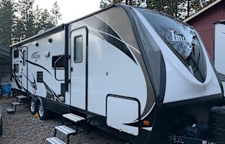 2019 Grand Design Imagine 2800BH