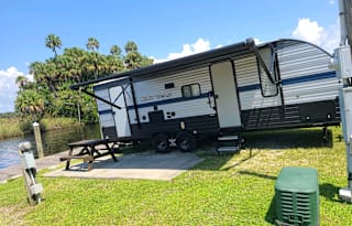 Grey Wolf  |Driftwood RV
