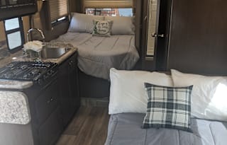 Thor Four Winds 23U - DELIVERY AVAILABLE