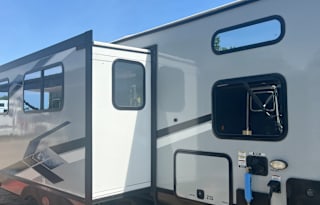 2023 Forest River RV Cherokee 264DBH-L