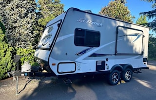 2017 Jayco JayFeather 7 Lightweight Hybrid tent RV