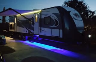 “Miami Vibe”, Family Friendly Resort on wheels!