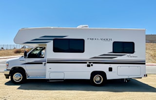 2021 Coachmen Freelander 22XG Ford 350 MiniLander