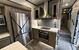 Luxurious Camping in a 2022 Crossroads Cameo