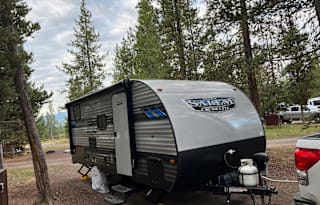 Pet Friendly & Lightly Traveled 2021 Travel Camper