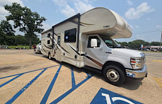 Meet Champy! A Kid and Pet Friendly RV