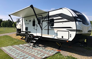 Same 5-Star Renters, New Camper!