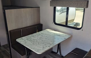 2023 Dutchmen RV Coleman Lantern LT Series 17B
