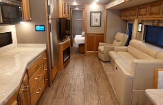 2019 Tiffin Motorhomes Open Road Allegro 36 LA