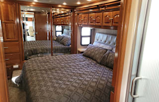 Ultimate Luxury on Wheels 42 Dream Coach Awaits U