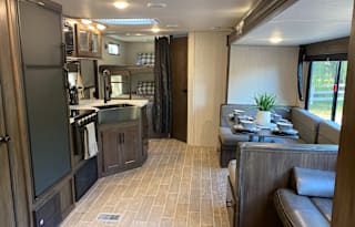 Memory Maker - Delivery & Set Up Offered Sleeps 10