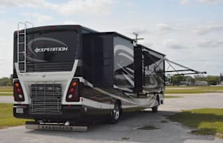 2013 Fleetwood RV Expedition 40X