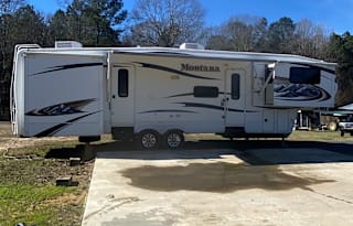 2011 Keystone RV Montana 3750 FL